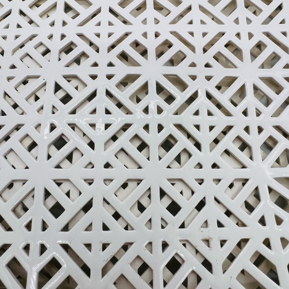 Tory Burch white geometric laser cut out tote bag - Picture 13 of 13